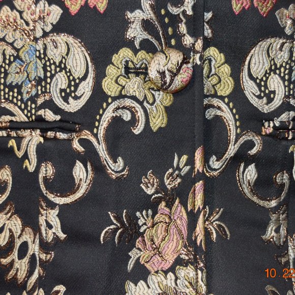 Designer Blazer - Picture 13 of 15